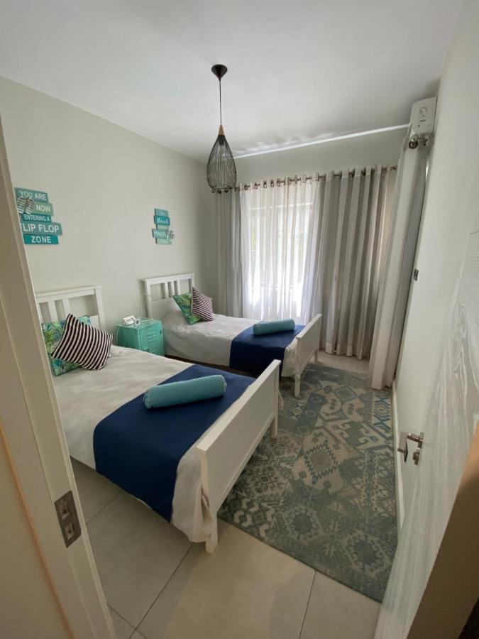 Beachcove Apartment 2 Pereybere Beach Exteriér fotografie